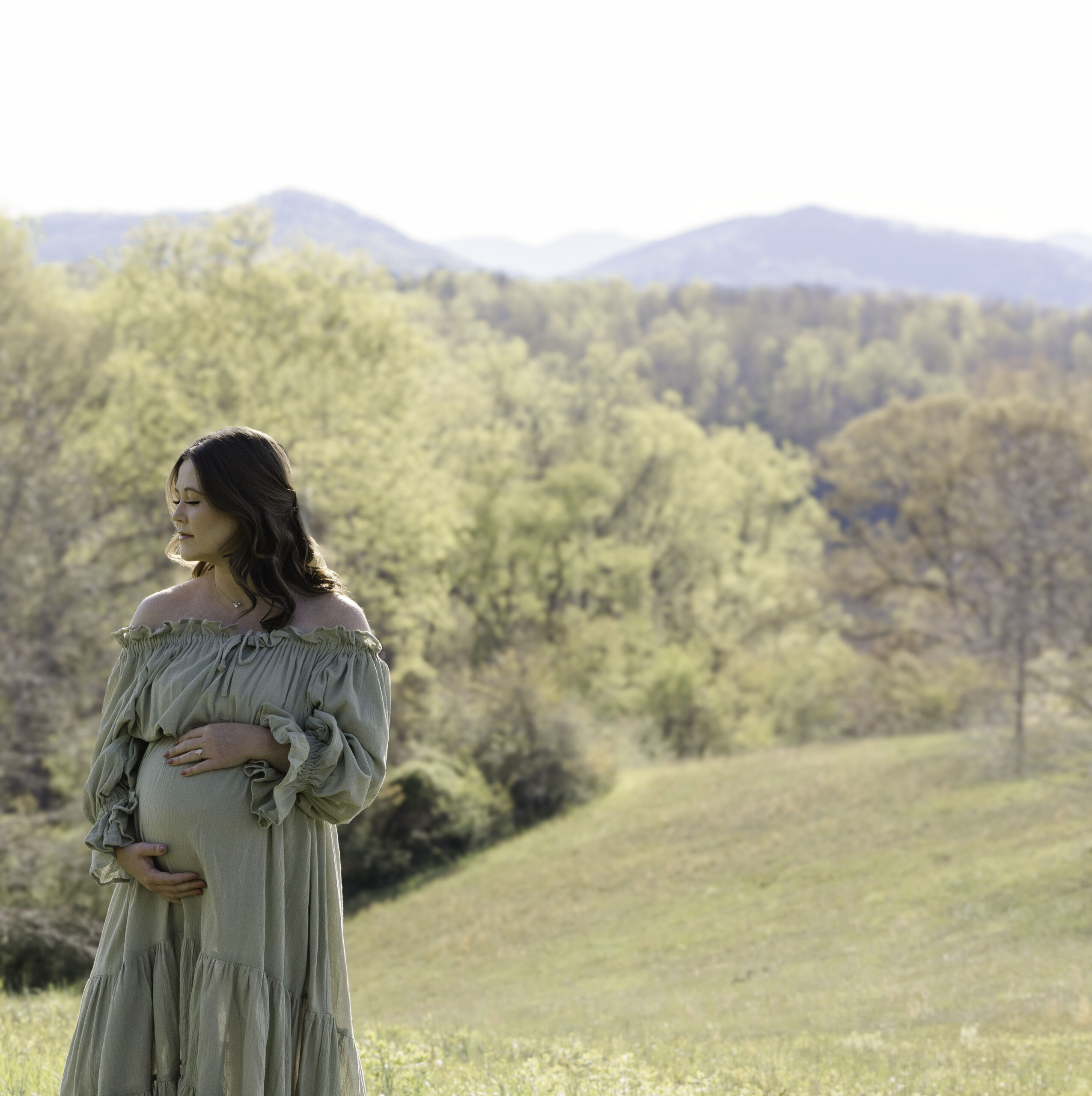 Outdoor Maternity Session Biltmore Estate Asheville Nc